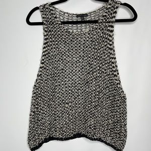 Eileen Fisher losse knit vest medium
